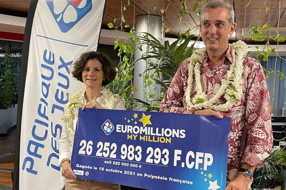 215.840.341 € : un Anglais remporte cette incroyable cagnotte