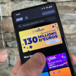 EuroMillions : elle découvre un trèfle à 4 feuilles et joue une grille, ils deviennent millionnaires !
