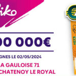 FDJ : deux joueuses remportent chacune 500 000€ au jeu Cash à Chatenoy le Royal.