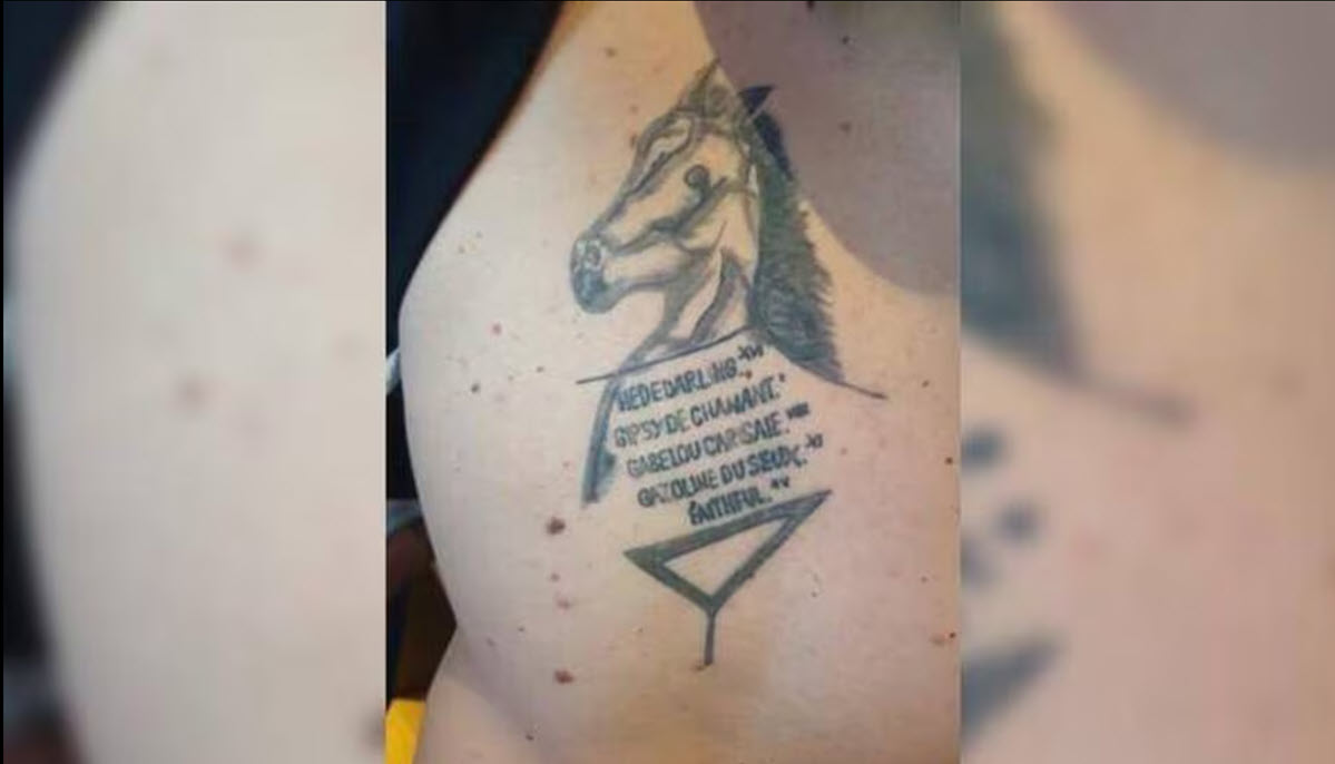 Gagnant au PMU : il remporte plus de 300 000€ et se fait tatouer les chevaux gagnants.